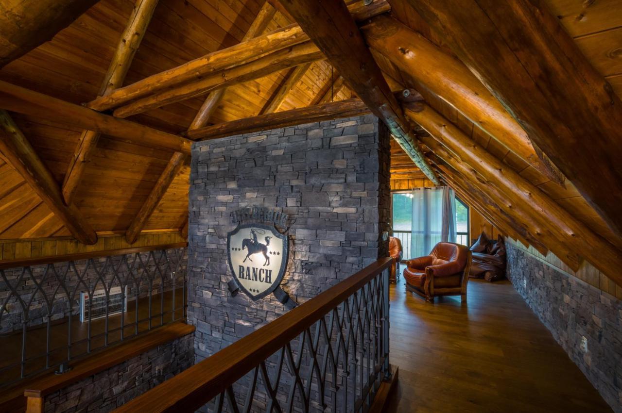 Ranch Jestrebice Hotel Hermanicky Bagian luar foto