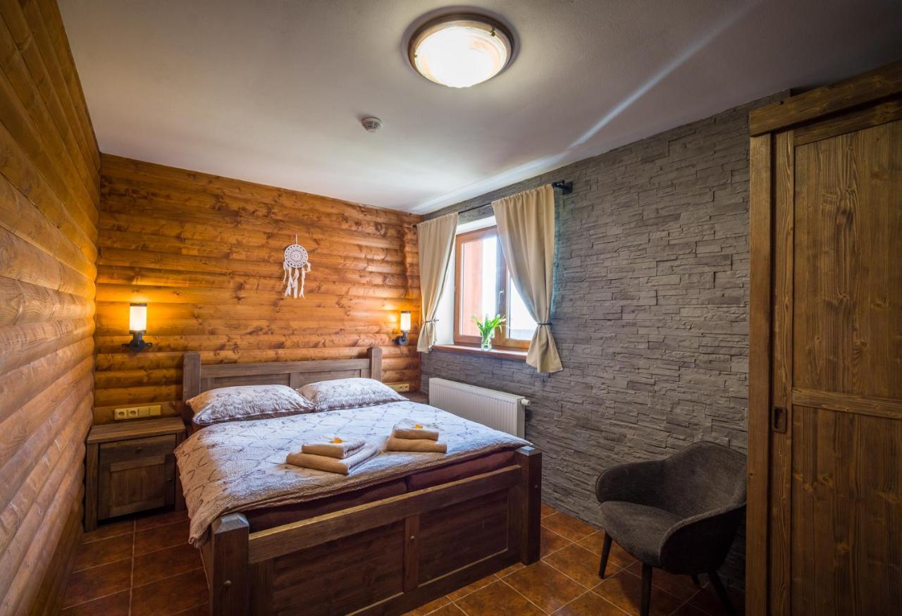 Ranch Jestrebice Hotel Hermanicky Bagian luar foto