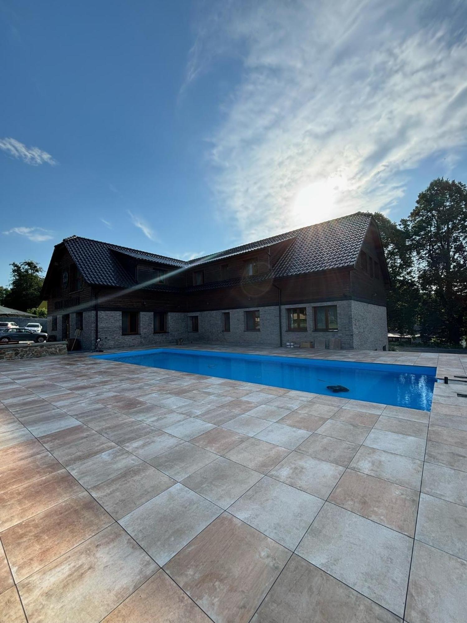 Ranch Jestrebice Hotel Hermanicky Bagian luar foto